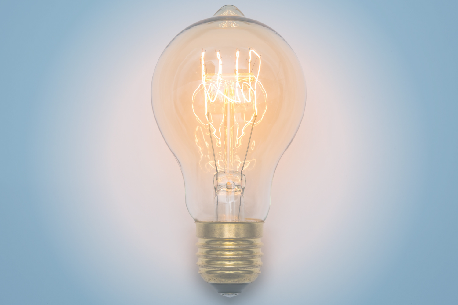 LED Lights vs Traditional Incandescent Bulbs